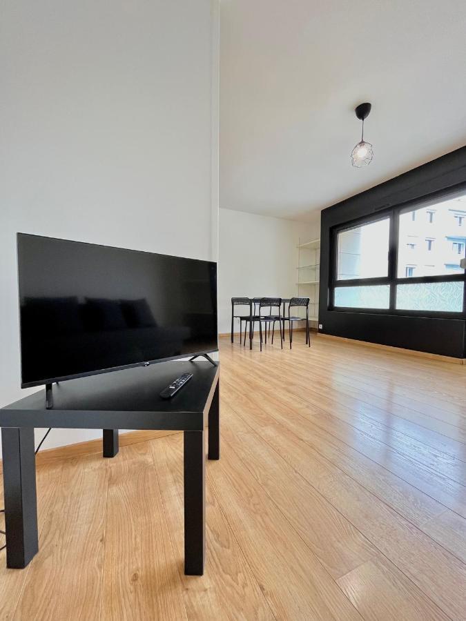 Ponsardin- Appartement Avec Balcon Et Parking Reims Eksteriør bilde